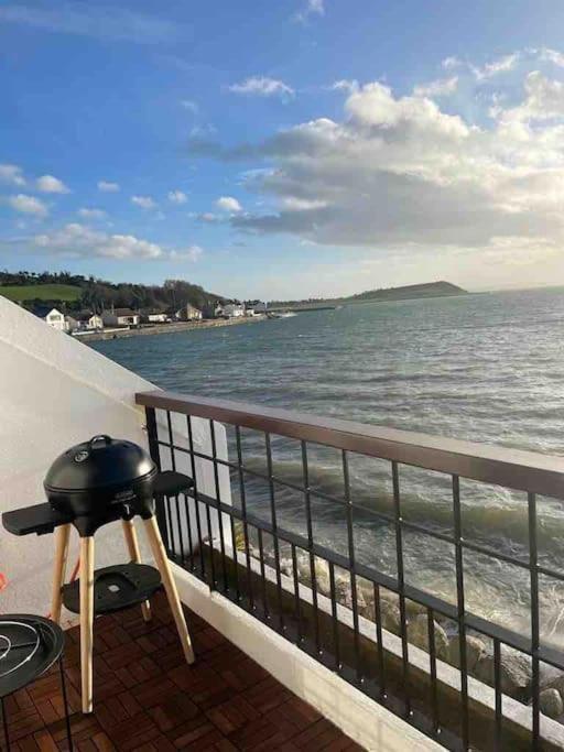 Вілла Relax With Spectacular Views And Hot Tub Kircubbin Екстер'єр фото